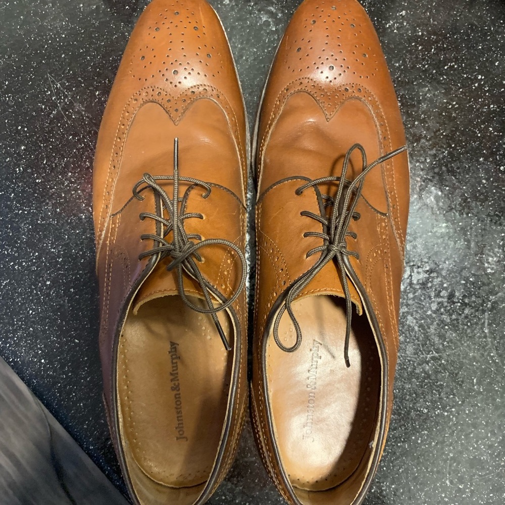 Men’s Johnston & Murphy’s Oxford Shoes
